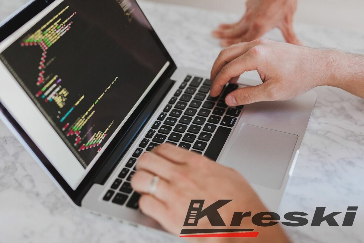 Oprogramowanie i aplikacje dedykowane